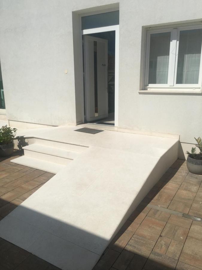 Luxury Apartment Arta-2 With Heated Pool And Jacuzzi Bibinje Ngoại thất bức ảnh